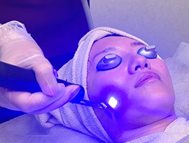 ブルージェネシス(鼻・頬) ＋イオン導入(顔全体) 